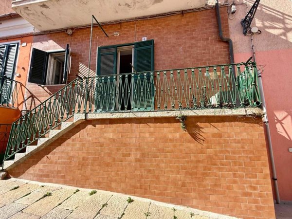 casa indipendente in vendita a La Maddalena