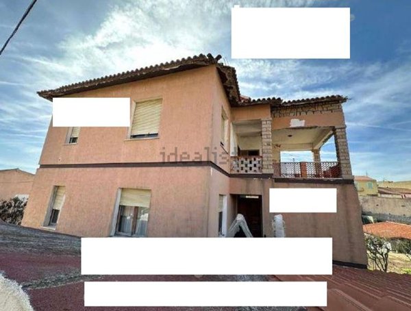 casa indipendente in vendita a La Maddalena
