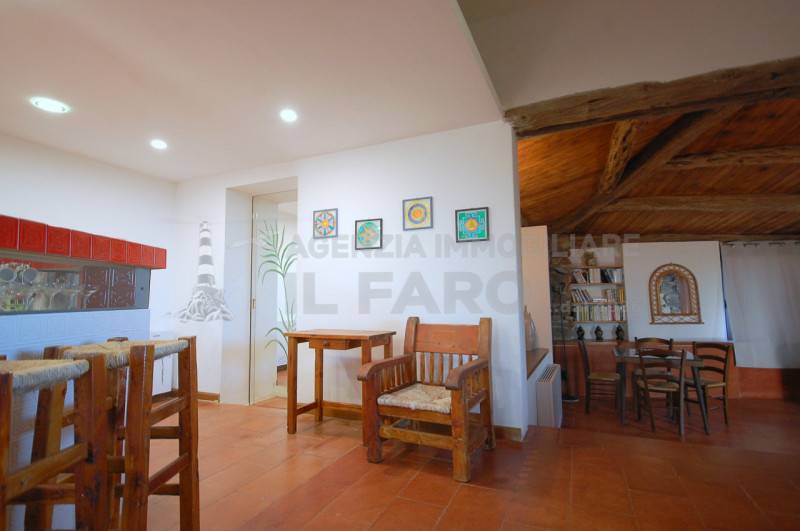 casa indipendente in vendita a La Maddalena