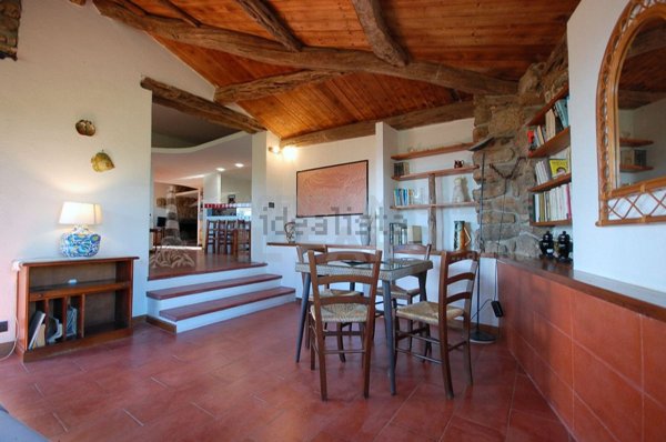 casa indipendente in vendita a La Maddalena