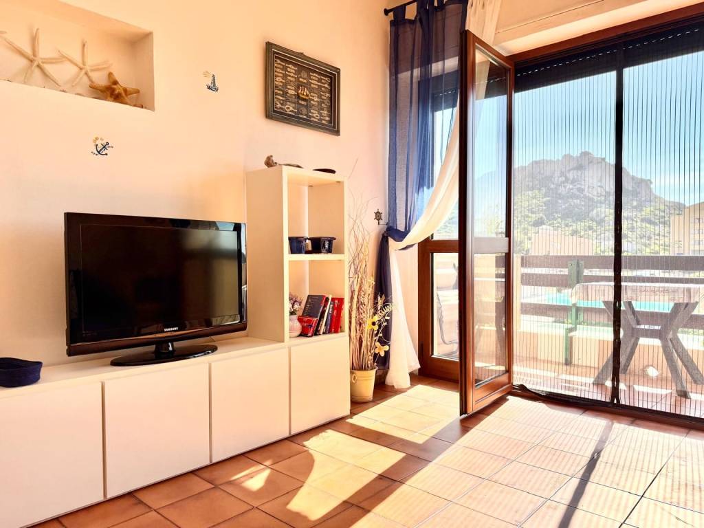appartamento in vendita a La Maddalena