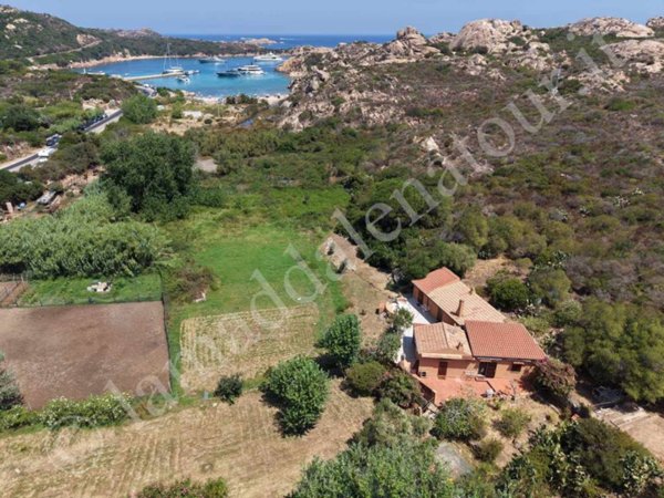 casa indipendente in vendita a La Maddalena in zona Moneta