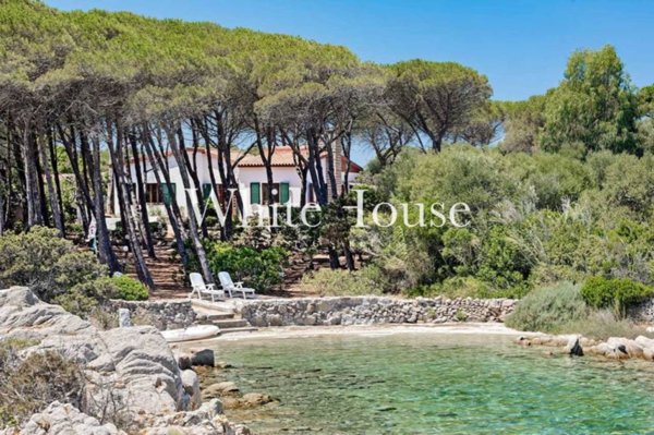 casa indipendente in vendita a La Maddalena