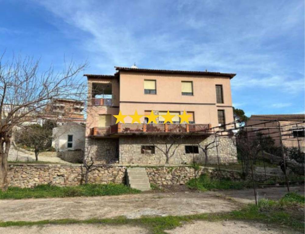 casa indipendente in vendita a La Maddalena