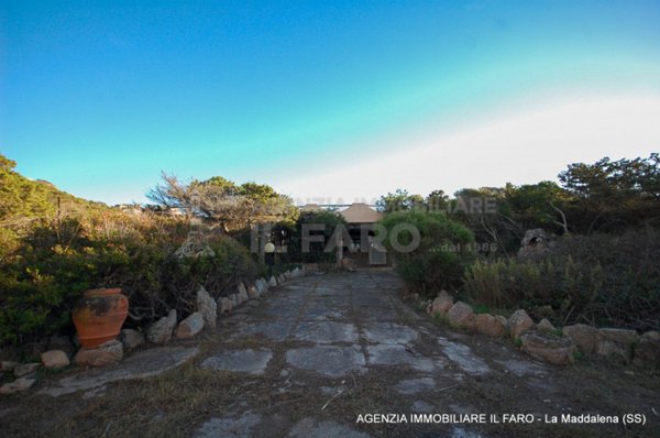 casa indipendente in vendita a La Maddalena