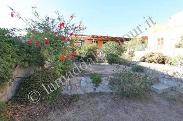 casa indipendente in vendita a La Maddalena