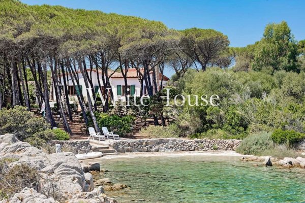 casa indipendente in vendita a La Maddalena