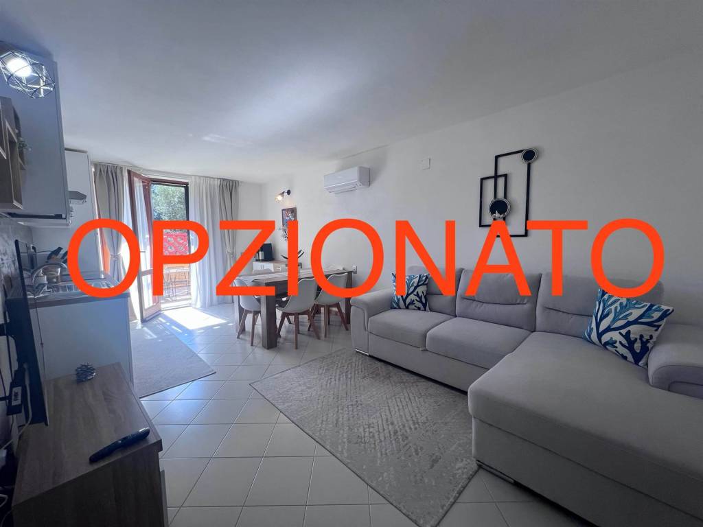 appartamento in vendita a La Maddalena in zona Moneta