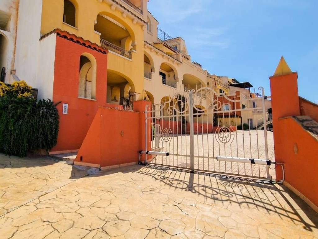 appartamento in vendita a La Maddalena