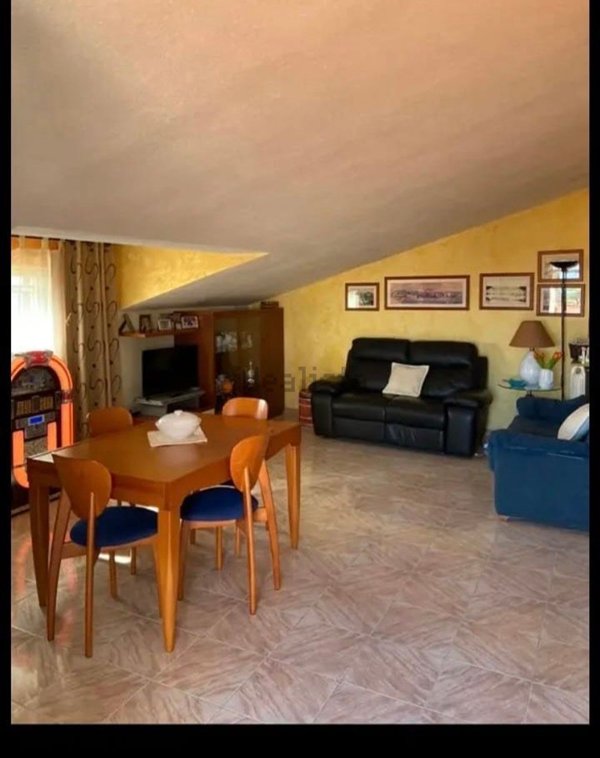 appartamento in vendita a La Maddalena