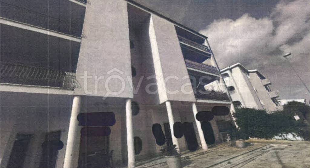 negozio in vendita a La Maddalena