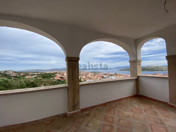 casa indipendente in vendita a La Maddalena