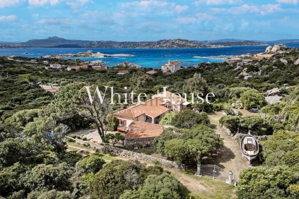 casa semindipendente in vendita a La Maddalena