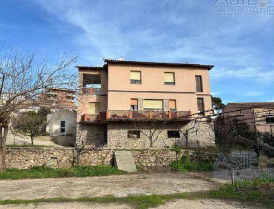 casa indipendente in vendita a La Maddalena