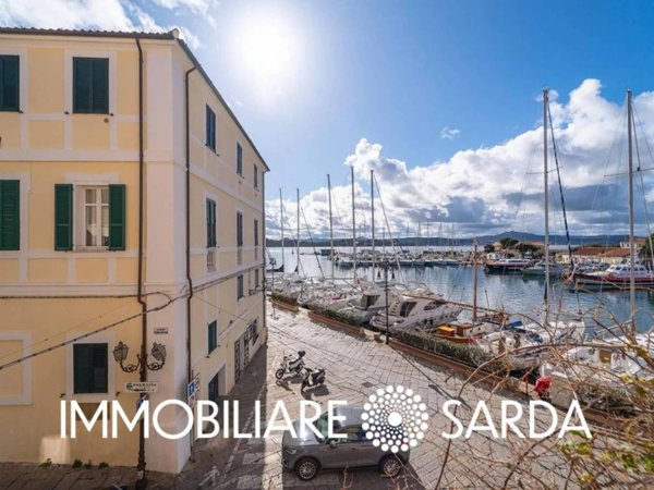 appartamento in vendita a La Maddalena in zona Moneta
