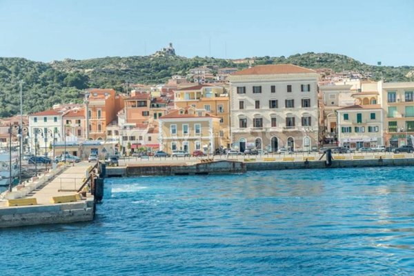 appartamento in vendita a La Maddalena