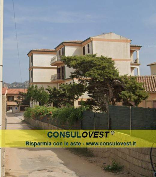 appartamento in vendita a La Maddalena in zona Moneta