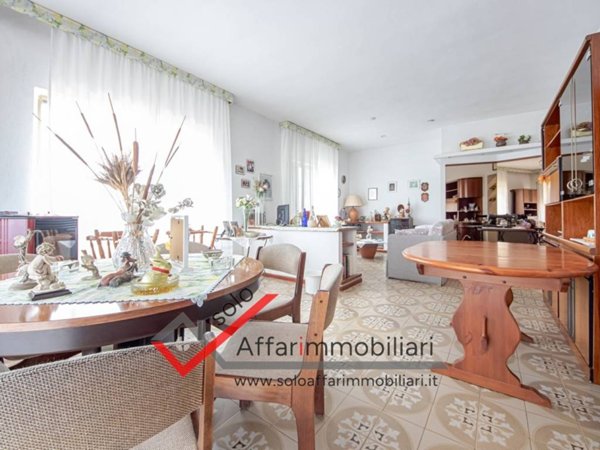 appartamento in vendita a La Maddalena in zona Moneta
