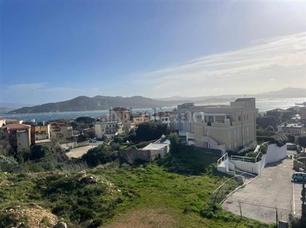 casa indipendente in vendita a La Maddalena