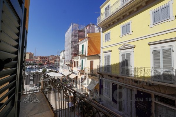 appartamento in vendita a La Maddalena