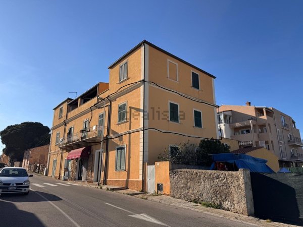 appartamento in vendita a La Maddalena in zona Moneta
