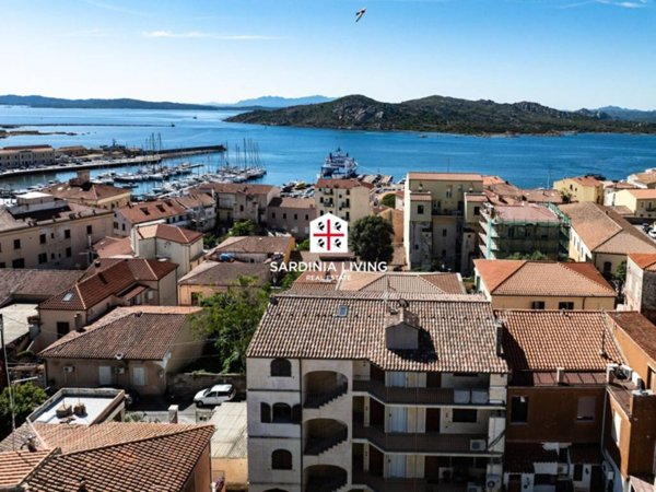 appartamento in vendita a La Maddalena in zona Moneta