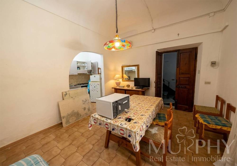 appartamento in vendita a La Maddalena in zona Moneta