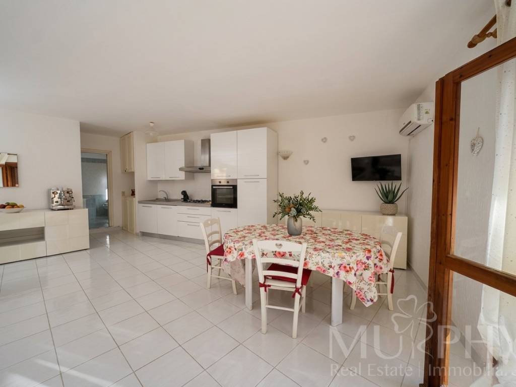 appartamento in vendita a La Maddalena in zona Moneta