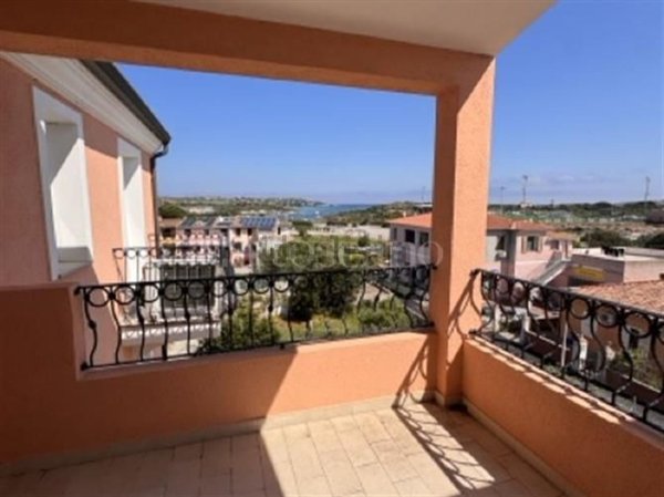 appartamento in vendita a La Maddalena in zona Moneta