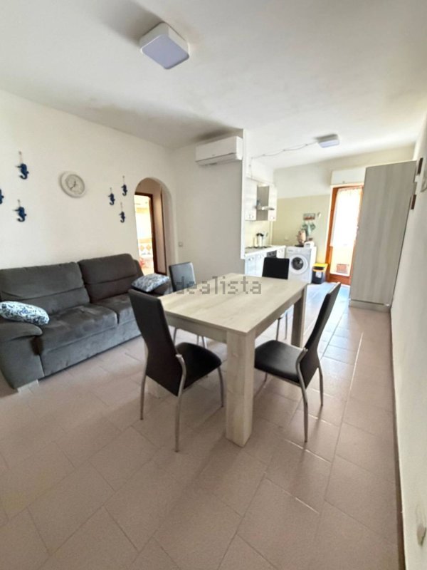 appartamento in vendita a La Maddalena in zona Moneta