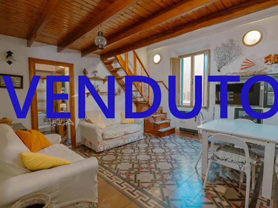 casa indipendente in vendita a La Maddalena in zona Moneta