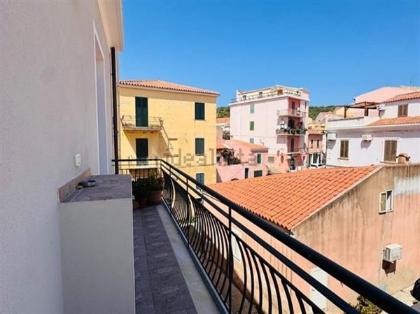 appartamento in vendita a La Maddalena in zona Moneta