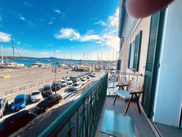 appartamento in vendita a La Maddalena in zona Moneta