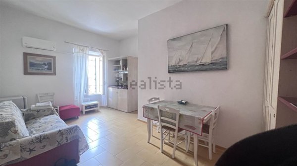appartamento in vendita a La Maddalena in zona Moneta