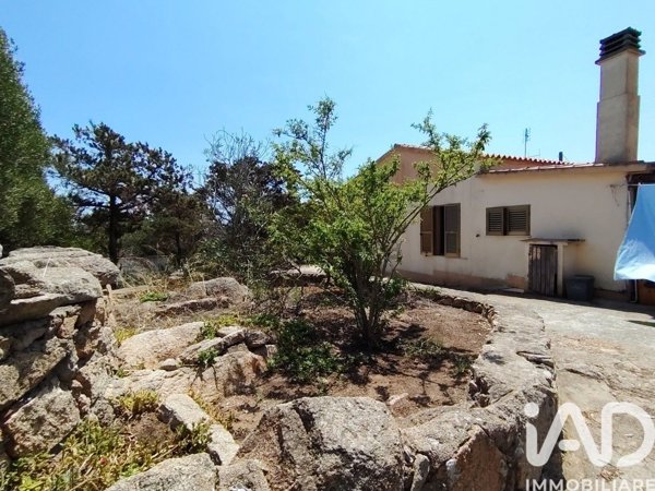 casa indipendente in vendita a La Maddalena in zona Moneta