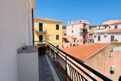 casa indipendente in vendita a La Maddalena