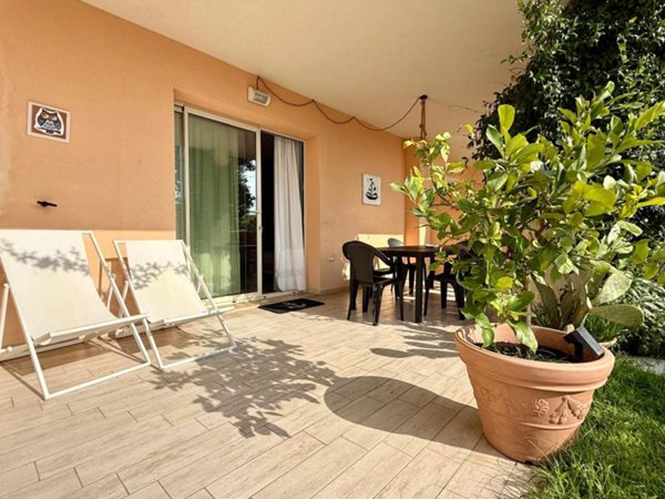 appartamento in vendita a La Maddalena in zona Moneta