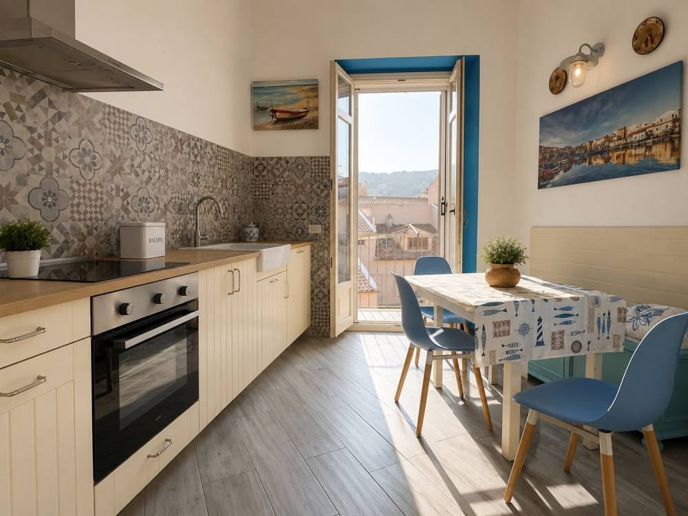 appartamento in vendita a La Maddalena in zona Moneta