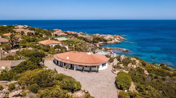 casa indipendente in vendita a La Maddalena in zona Moneta