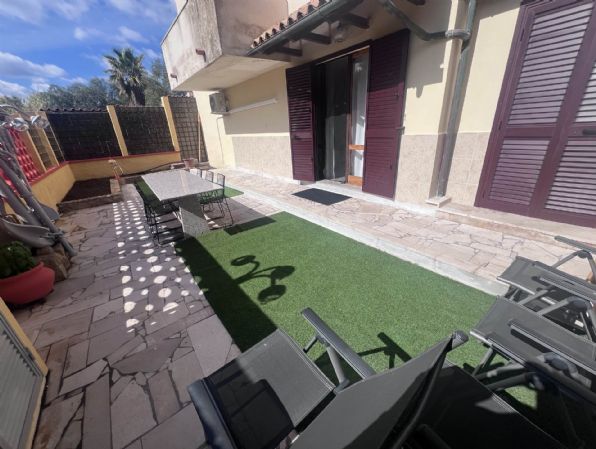 appartamento in vendita a La Maddalena in zona Moneta