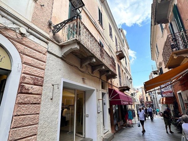 appartamento in vendita a La Maddalena in zona Moneta