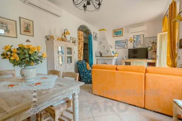 casa semindipendente in vendita a La Maddalena in zona Moneta