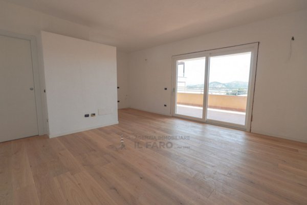 appartamento in vendita a La Maddalena in zona Moneta