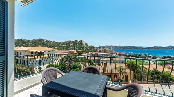appartamento in vendita a La Maddalena in zona Moneta