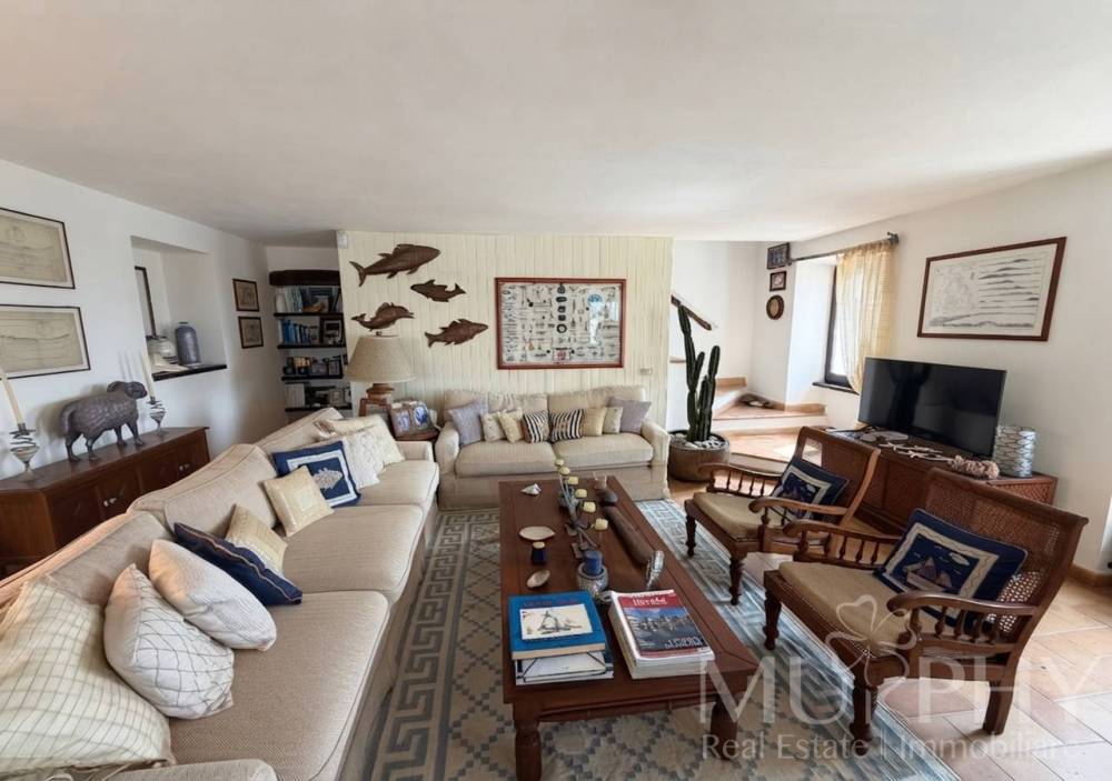 casa indipendente in vendita a La Maddalena in zona Moneta