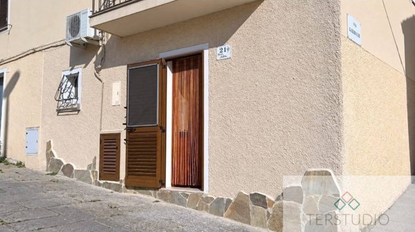 appartamento in vendita a La Maddalena in zona Moneta