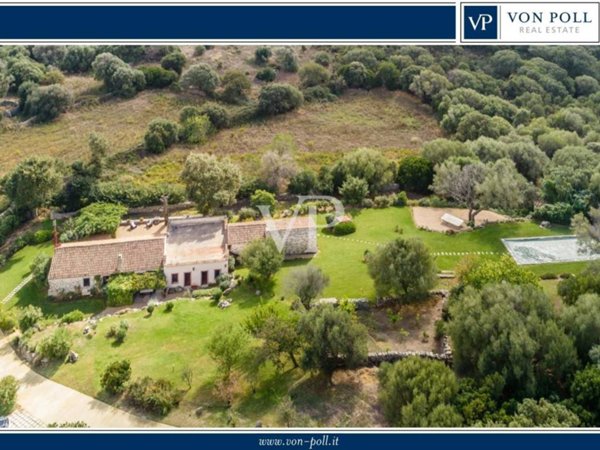casa indipendente in vendita a Luogosanto