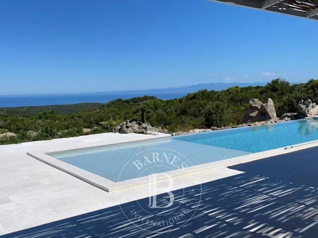 casa indipendente in vendita a Luogosanto