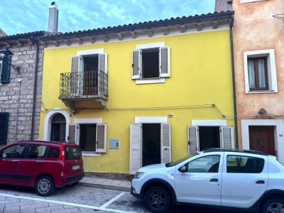 casa indipendente in vendita a Luogosanto
