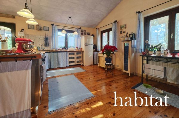 casa indipendente in vendita a Luogosanto